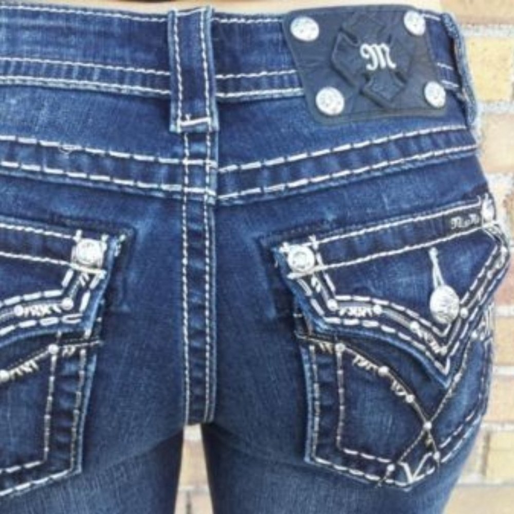 Miss Me Criss Cross Flap Mid Rise Skinny Jeans 25